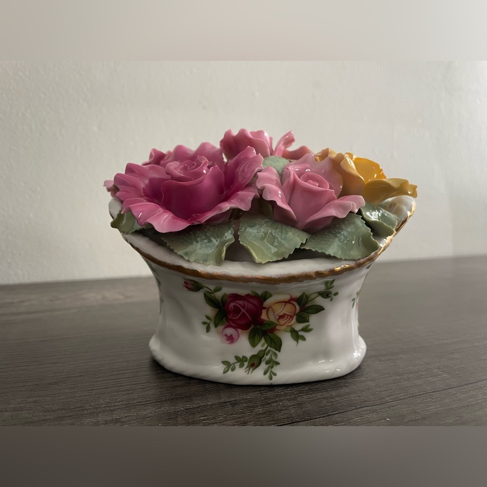 Royal Albert Porcelain Basket with Pink and Yellow Accents Musical Box.